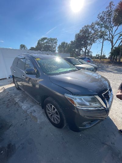 2014 Nissan Pathfinder Location - Imports - Row 43 - Stock # H51315