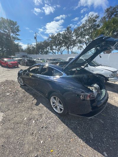 2014 Tesla Model S Location - Imports - Row 25 - Stock # H51348