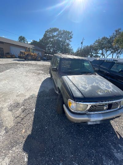 2001 Mercury Mountaineer Location - Ford - Row 27 - Stock # H51349