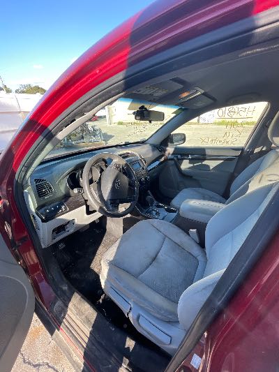 2011 Kia Sorento Location - Imports - Row 16 - Stock # H51310