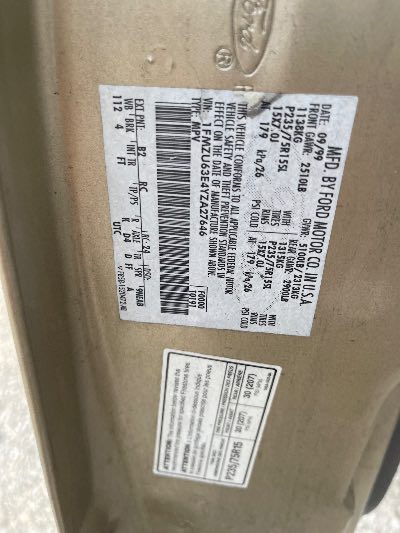 2000 Ford Explorer Location - Ford - Row 28 - Stock # H51399