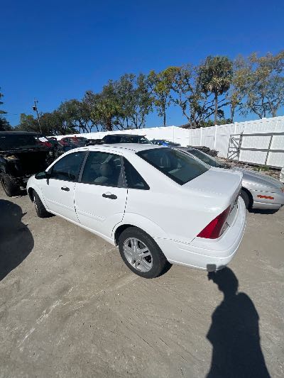 2002 Ford Focus Location - Ford - Row 29 - Stock # H51426