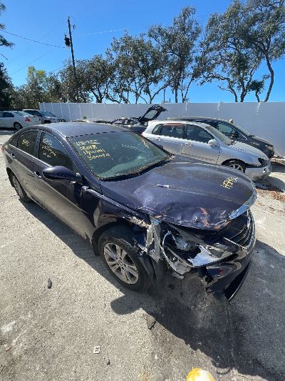 2013 Hyundai Sonata Location - Imports - Row 21 - Stock # H51432