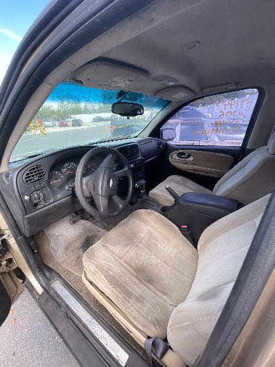 2006 Chevrolet TrailBlazer Location - GM - Row 37 - Stock # H51447