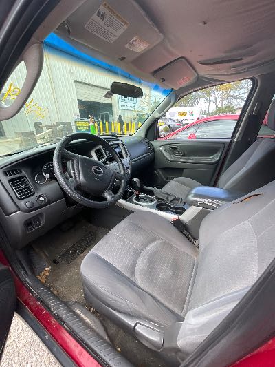 2006 Mazda Tribute Location - Ford - Row 29 - Stock # H51449
