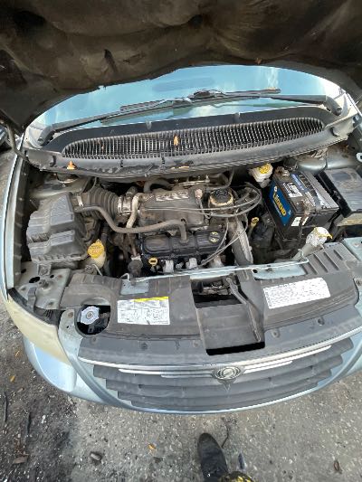 2006 Chrysler Town & Country Location - Chrysler - Row 39 - Stock # H51459