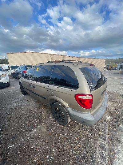 2006 Dodge Caravan Location - Chrysler - Row 47 - Stock # H51460