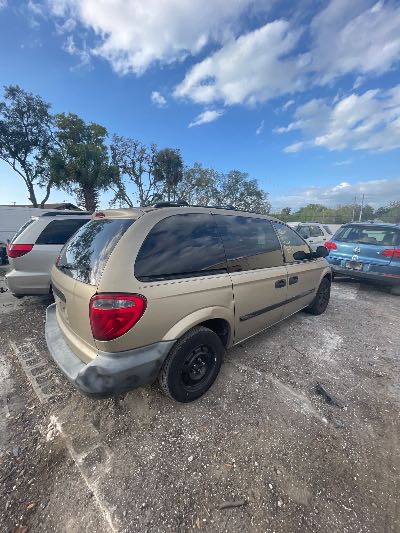 2006 Dodge Caravan Location - Chrysler - Row 47 - Stock # H51460