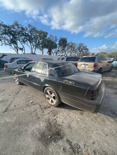 2003 Ford Crown Victoria Location - Ford - Row 29 - Stock # H51461