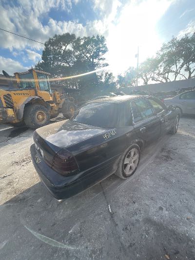 2003 Ford Crown Victoria Location - Ford - Row 29 - Stock # H51461