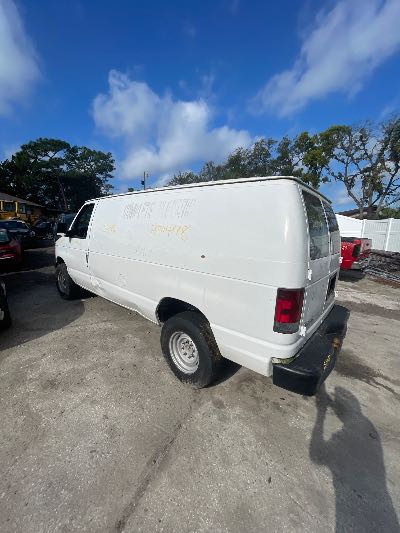 2006 Ford Econoline Location - Large Trucks & Vans - Row 15 - Stock # H51498