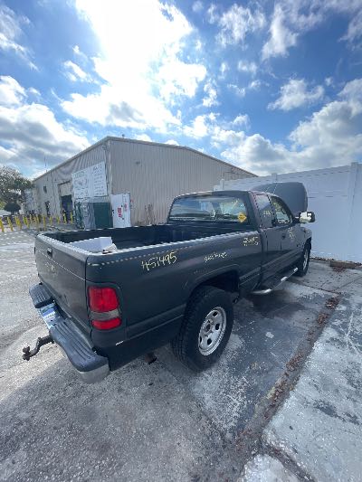 1998 Dodge Ram 1500 Location - Large Trucks & Vans - Row 36 - Stock # H51495