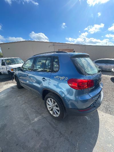 2017 Volkswagen Tiguan Location - Imports - Row 22 - Stock # H51493