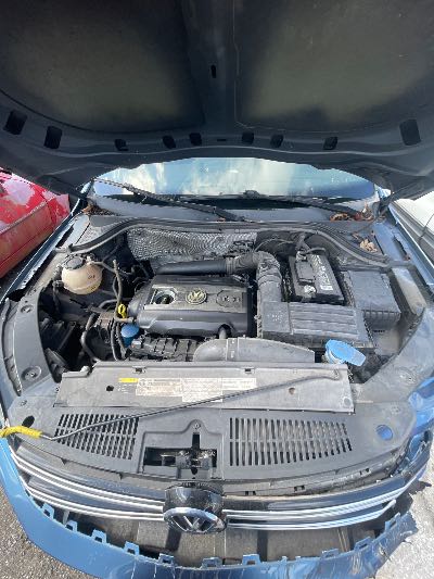 2017 Volkswagen Tiguan Location - Imports - Row 22 - Stock # H51493