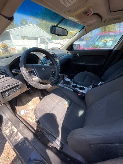 2010 Ford Fusion Location - Ford - Row 31 - Stock # H51491