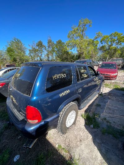 2000 Dodge Durango Location - Chrysler - Row 40 - Stock # H51530