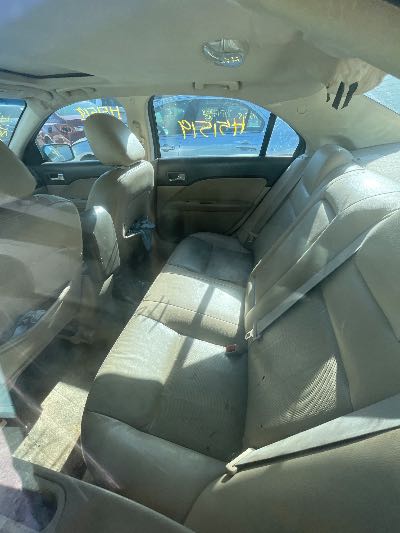 2009 Mercury Milan Location - Ford - Row 31 - Stock # H51519