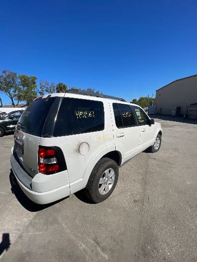 2010 Ford Explorer Location - Ford - Row 30 - Stock # H51561