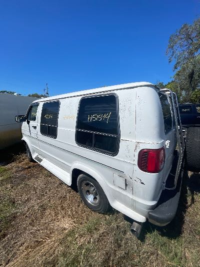 1997 Dodge Ram Van Location - Large Trucks & Vans - Row 17 - Stock # H51544