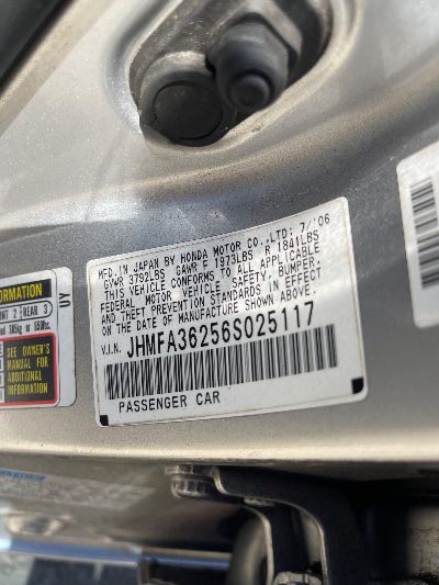 2006 Honda Civic Hybrid Location - Imports - Row 26 - Stock # H51566