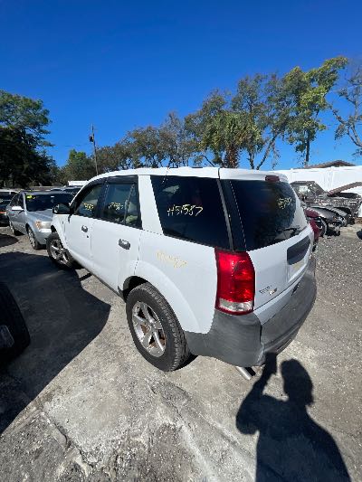 2003 Saturn Vue Location - GM - Row 38 - Stock # H51587