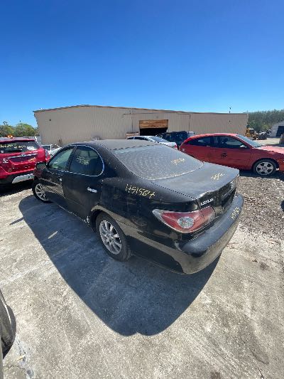 2002 Lexus ES 300 Location - Imports - Row 45 - Stock # H51564