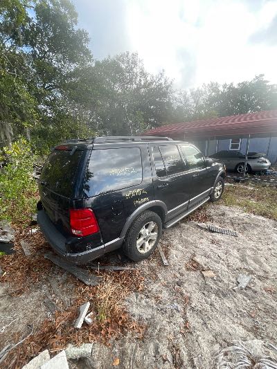 2003 Ford Explorer Location - Ford - Row 31 - Stock # H51552