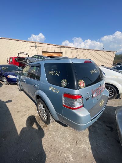 2008 Ford Taurus X Location - Ford - Row 30 - Stock # H51621