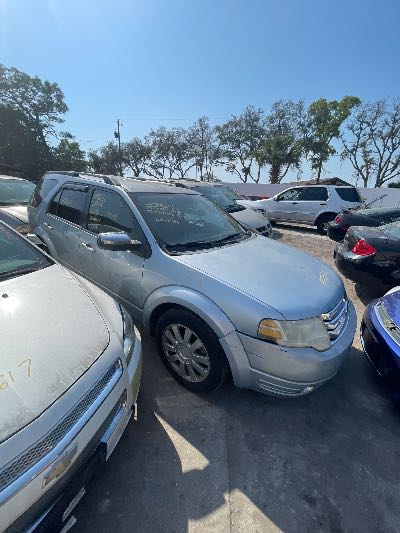 2008 Ford Taurus X Location - Ford - Row 30 - Stock # H51621