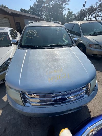 2008 Ford Taurus X Location - Ford - Row 30 - Stock # H51621