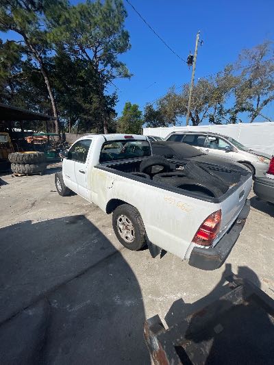 2008 Toyota Tacoma Location - Large Trucks & Vans - Row 18 - Stock # H51662