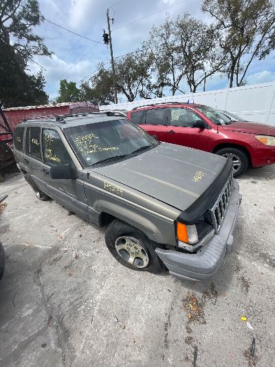 1997 Jeep Grand Cherokee Location - Chrysler - Row 41 - Stock # H51684