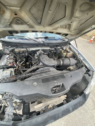 2005 Ford F-150 Location - Large Trucks & Vans - Row 18 - Stock # H51698