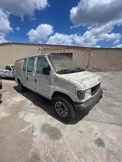2001 Ford Econoline Location - Large Trucks & Vans - Row 19 - Stock # H51700