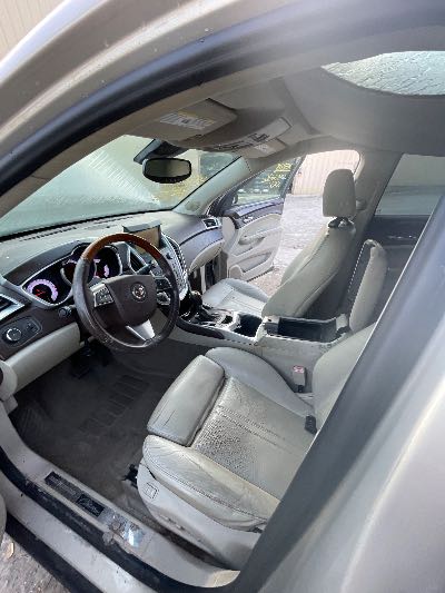 2010 Cadillac SRX Location - GM - Row 35 - Stock # H51718