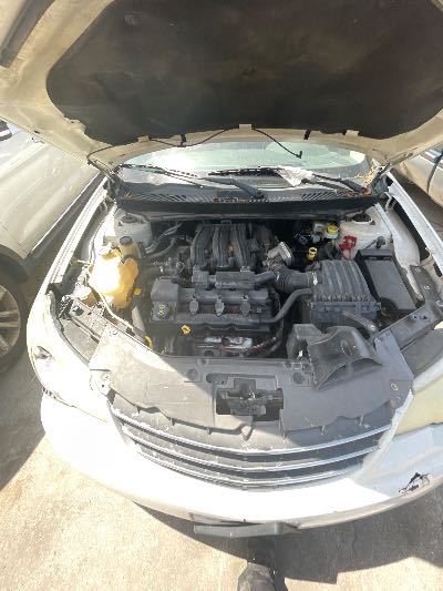 2009 Chrysler Sebring Location - Chrysler - Row 42 - Stock # H51707