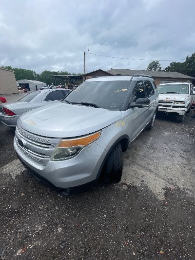 2014 Ford Explorer Location - Ford - Row 32 - Stock # H51784