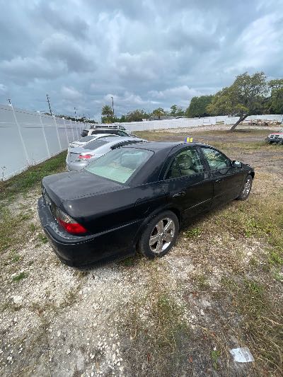 2006 Lincoln LS Location - Ford - Row 27 - Stock # H51769