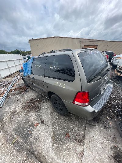 2005 Ford Freestar Location - Ford - Row 32 - Stock # H51713