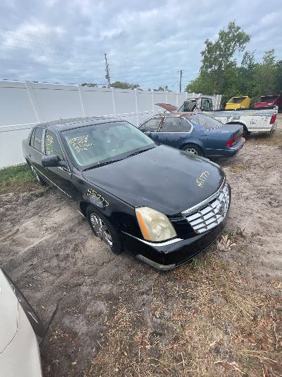 2006 Cadillac DTS Location - GM - Row 26 - Stock # H51777