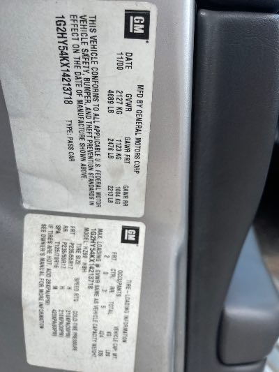 2001 Pontiac Bonneville Location - GM - Row 40 - Stock # H51737