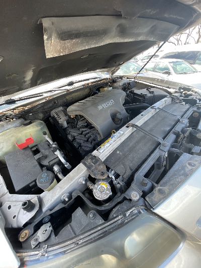 2001 Pontiac Bonneville Location - GM - Row 40 - Stock # H51737