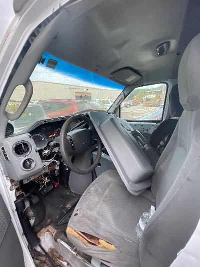 2013 Ford Econoline Location - Large Trucks & Vans - Row 22 - Stock # H51843