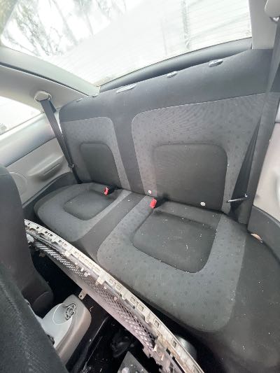 2002 Volkswagen New Beetle Location - Imports - Row 42 - Stock # H51839