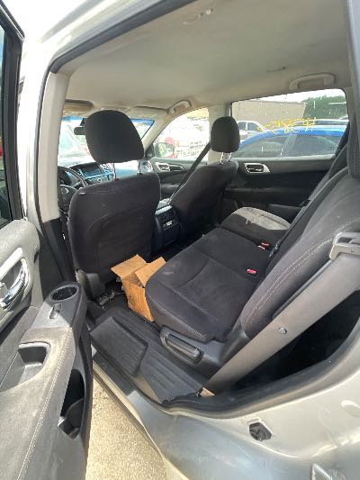 2013 Nissan Pathfinder Location - Imports - Row 6 - Stock # H51857