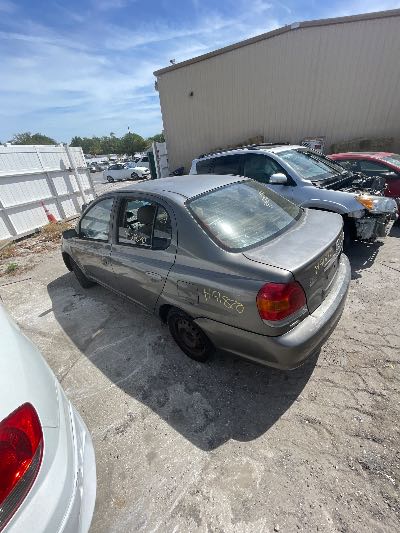 2005 Toyota Echo Location - Imports - Row 4 - Stock # H51870