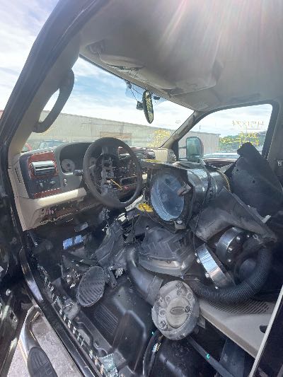 2005 Ford F-250 SD Location - Large Trucks & Vans - Row 24 - Stock # H51874