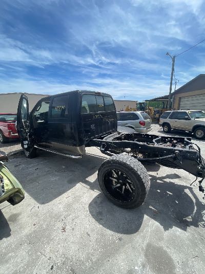 2005 Ford F-250 SD Location - Large Trucks & Vans - Row 24 - Stock # H51874