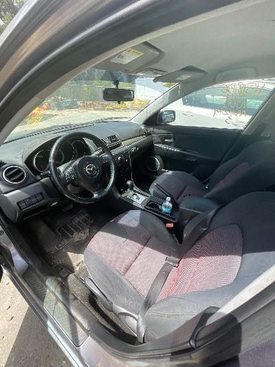 2005 Mazda MAZDA3 Location - Imports - Row 7 - Stock # H51836
