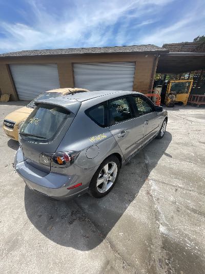 2005 Mazda MAZDA3 Location - Imports - Row 7 - Stock # H51836